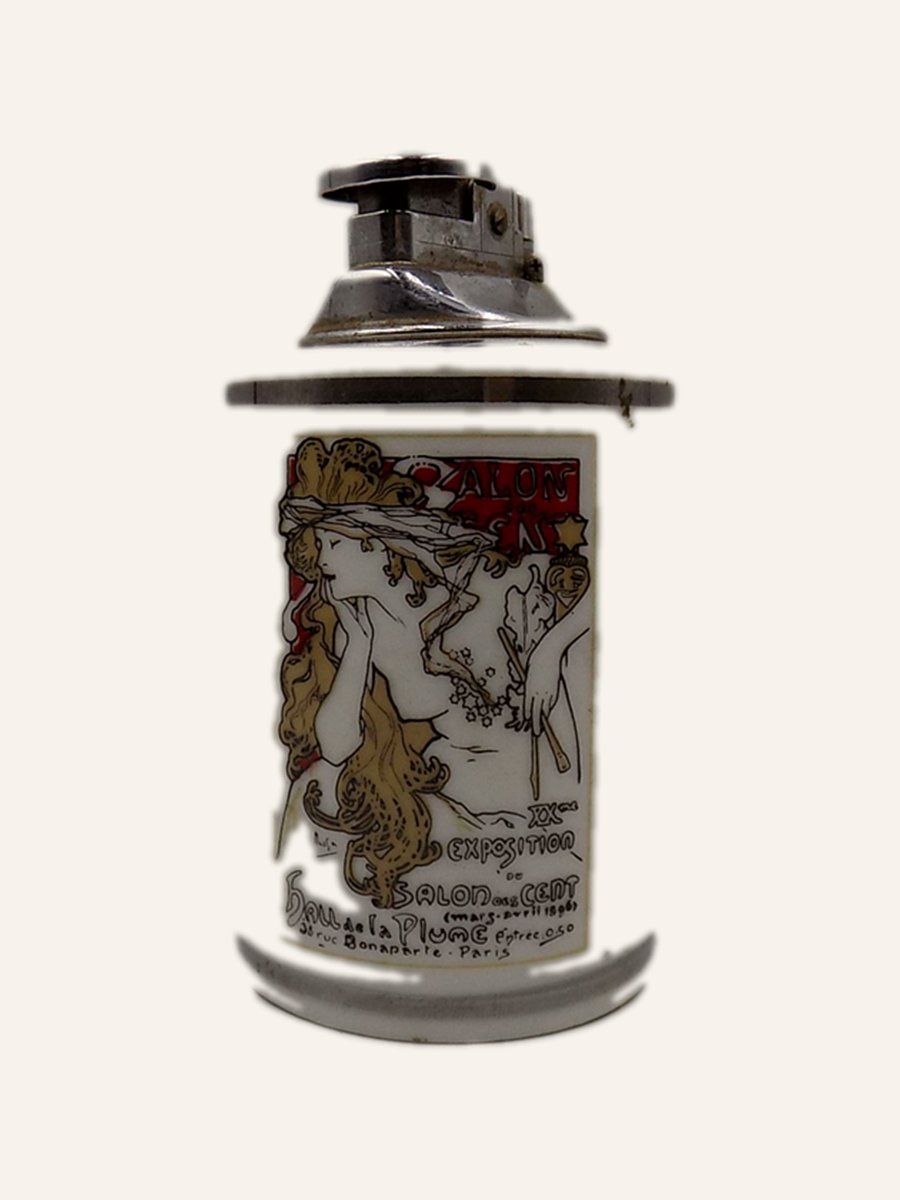 Lidded porcelain pot, hunting scene