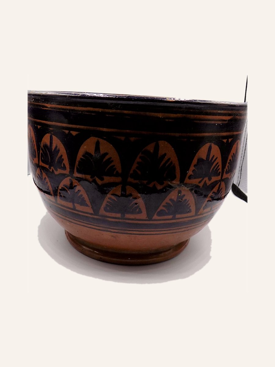 Turned and lacquered wooden cup