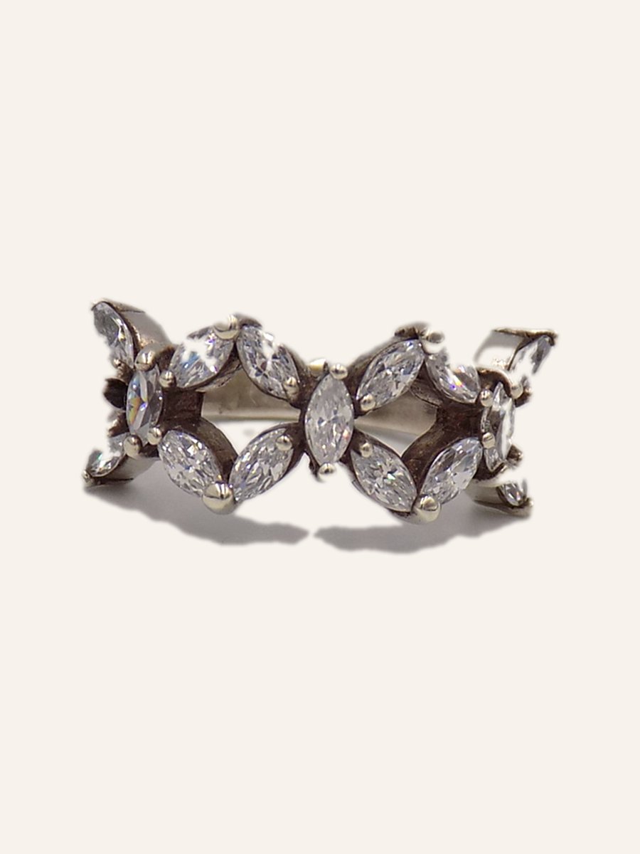 Garland ring with marquise-cut stones