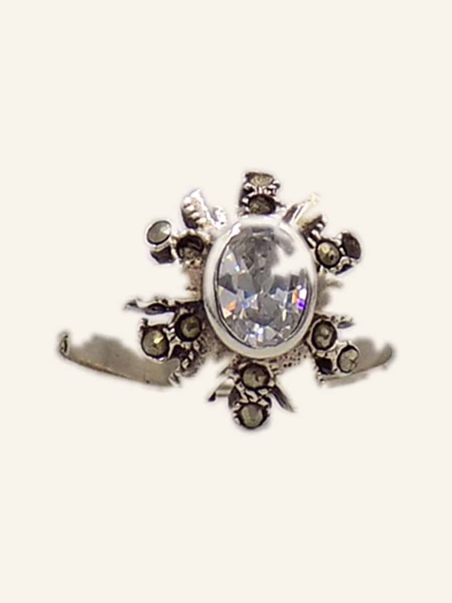 Star ring with cubic zirconia and marcasites