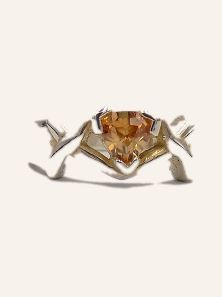 Ring with heart-cut citrine