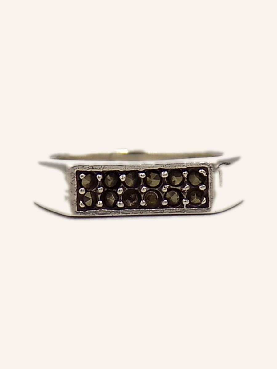 Band ring pavé-set with marcasites