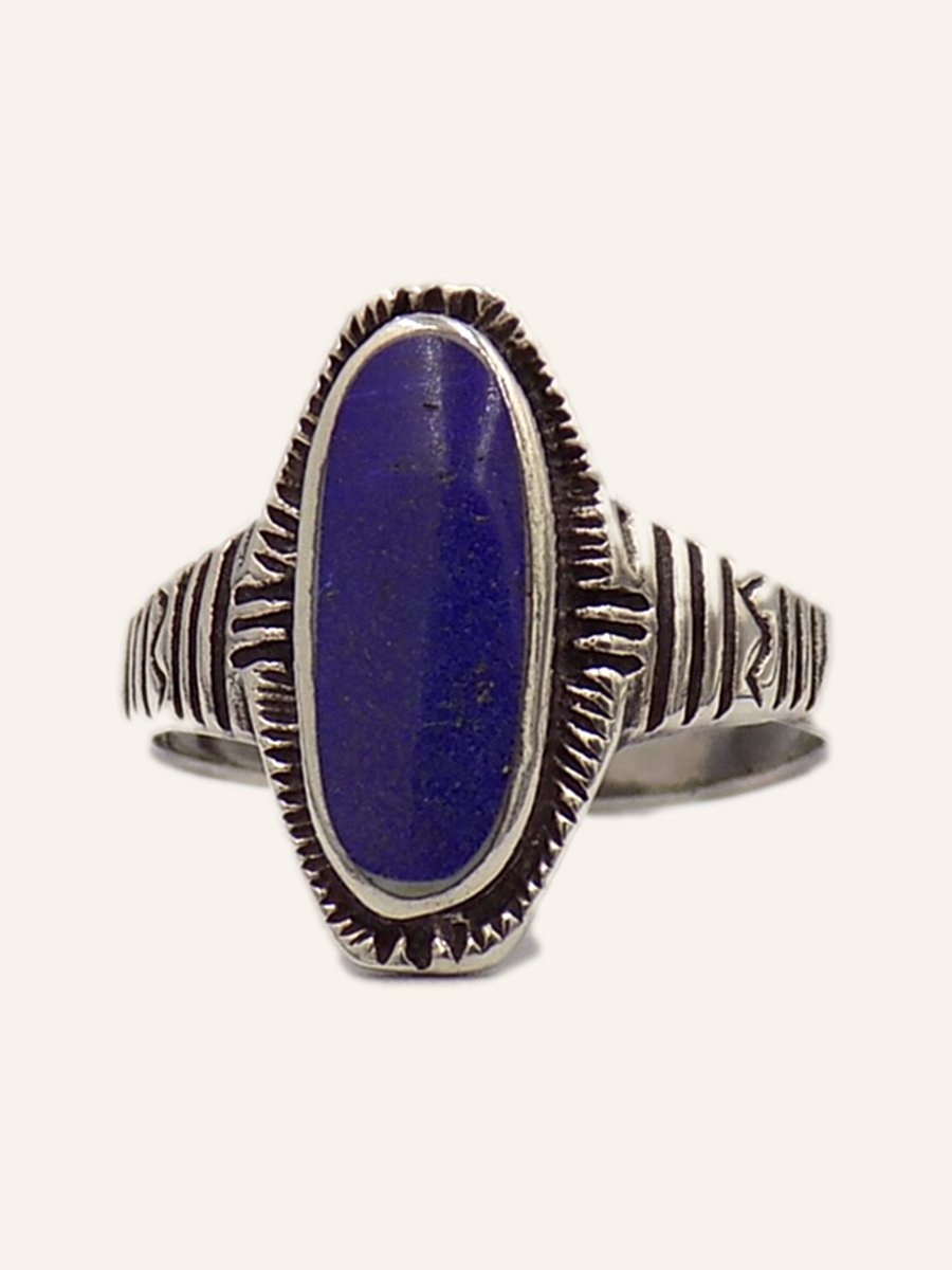 Bague allongée à lapis-lazuli