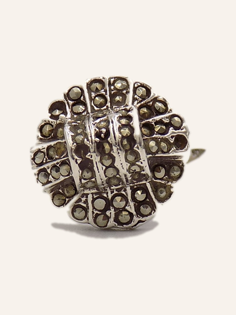 Round ring pavé-set with marcasites
