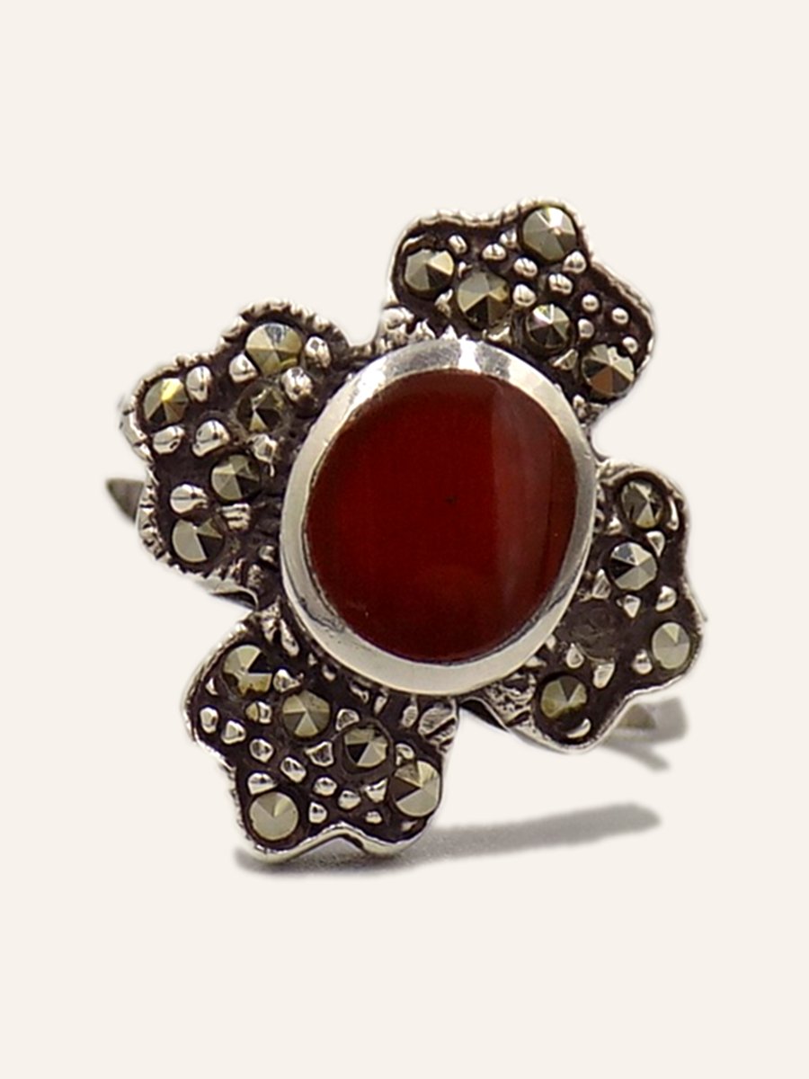Ring with carnelian and a cluster of marcasites