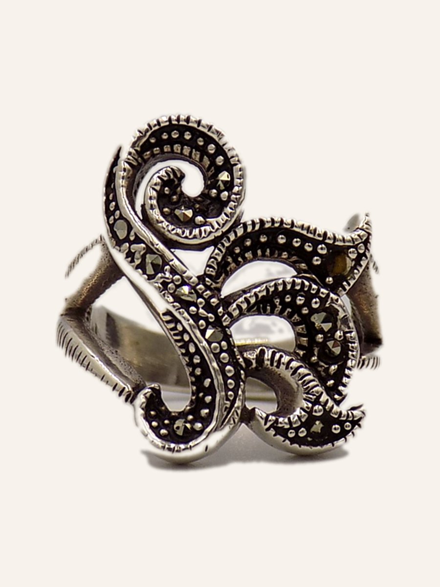 Arabesque ring pavé-set with marcasites