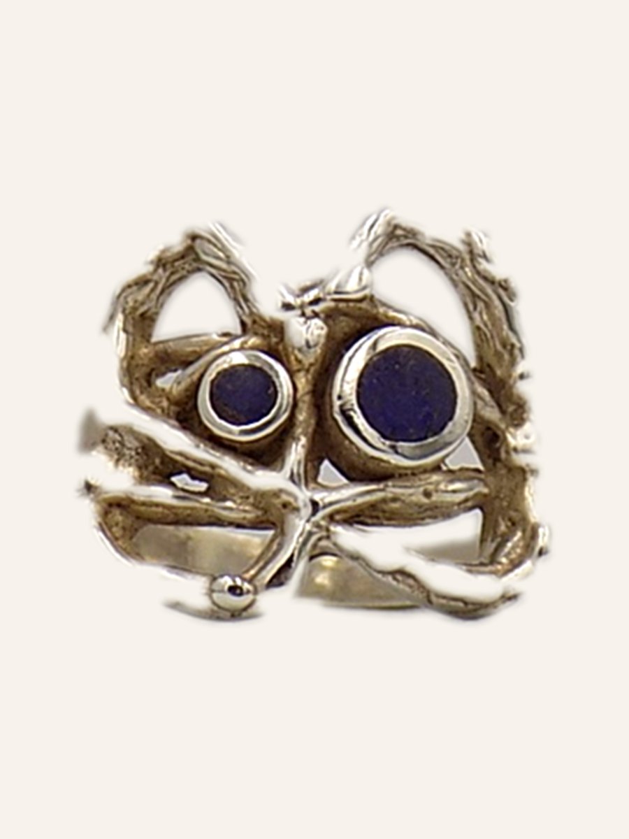 Ring with two lapis stones and silver branches