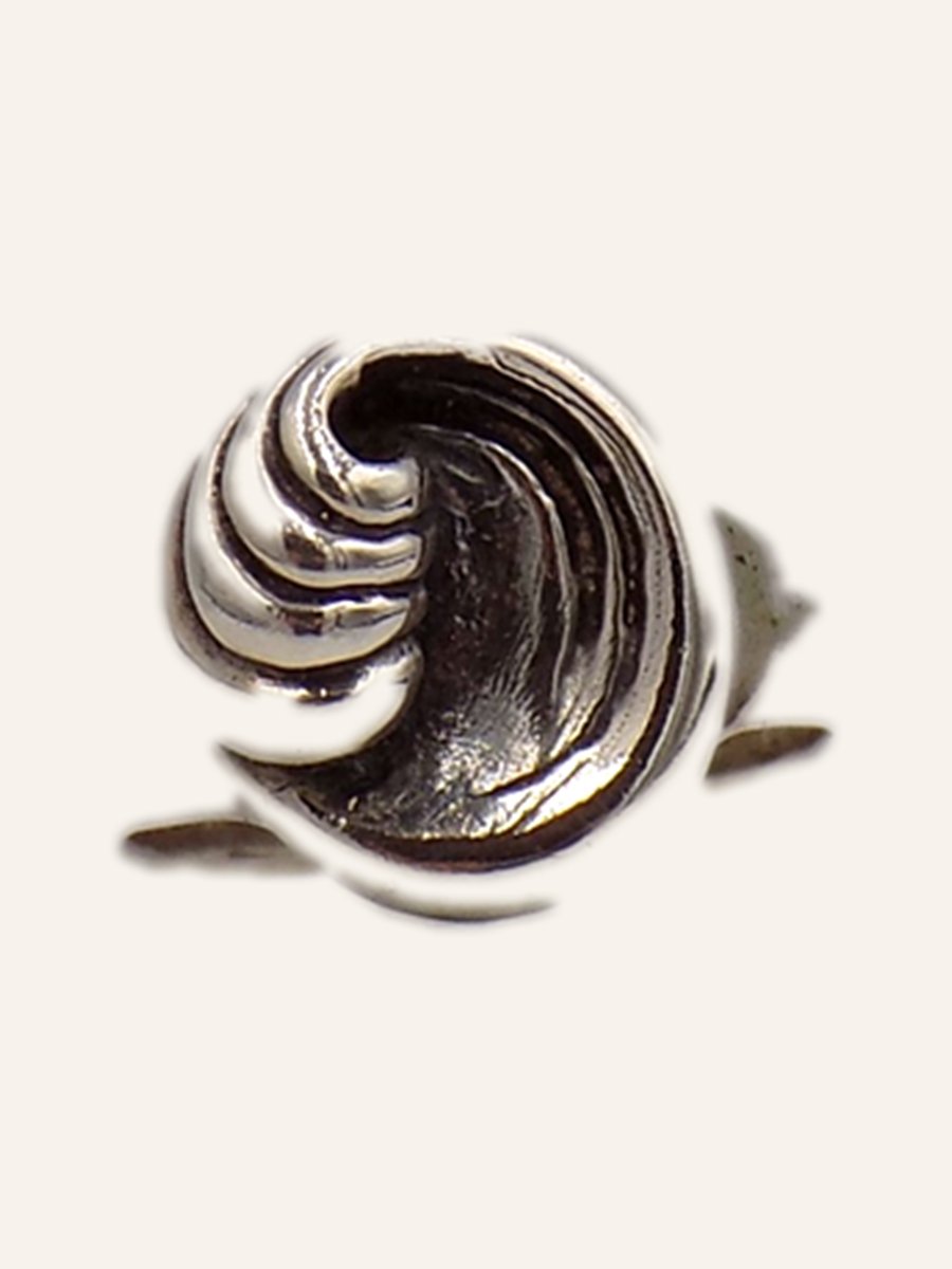 Spiral ring in polished silver