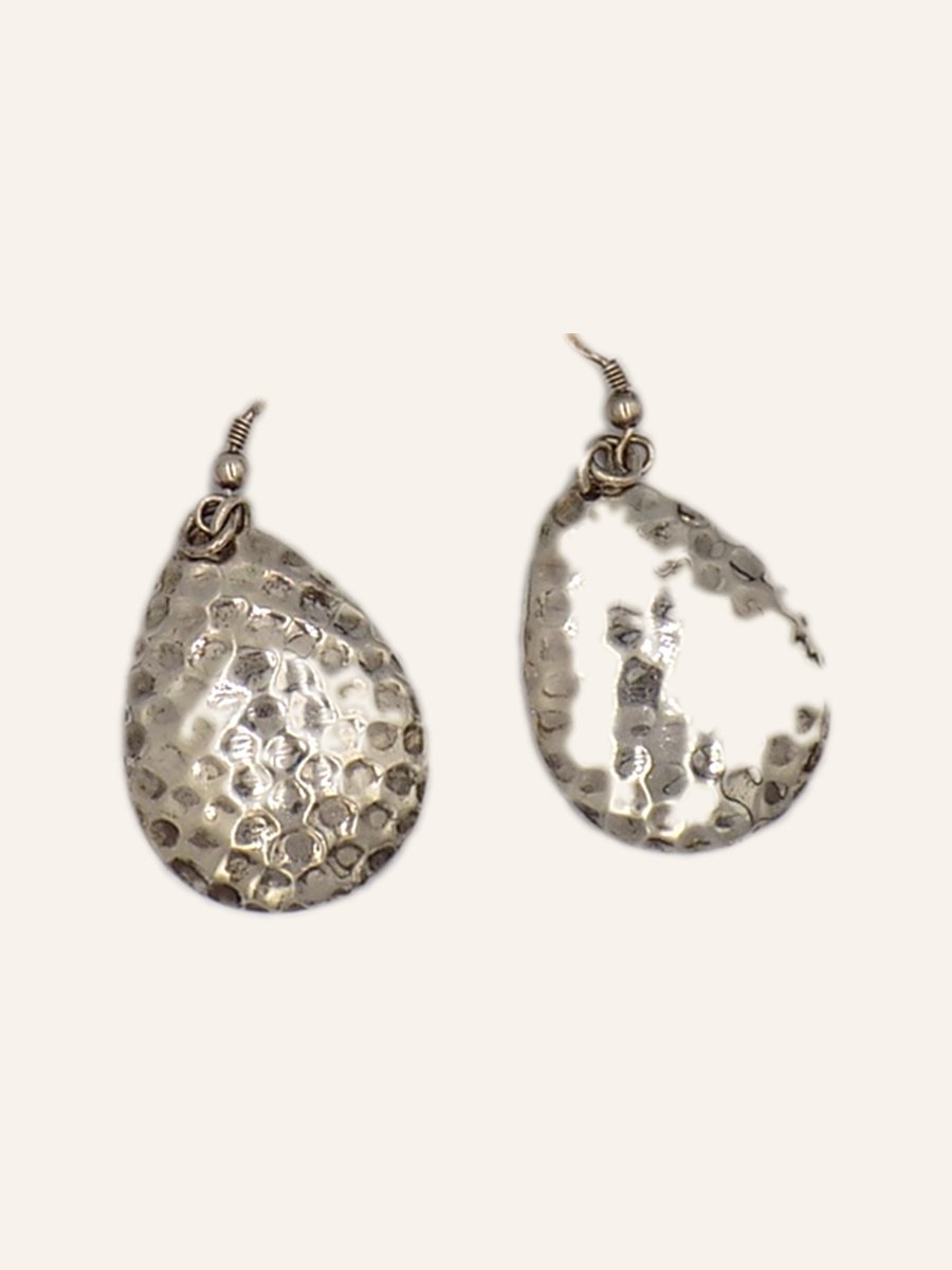 Hammered teardrop earrings