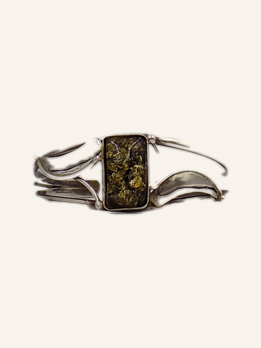 Bangle with rectangular green amber
