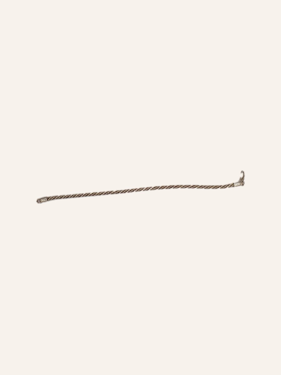 Fine chain bracelet