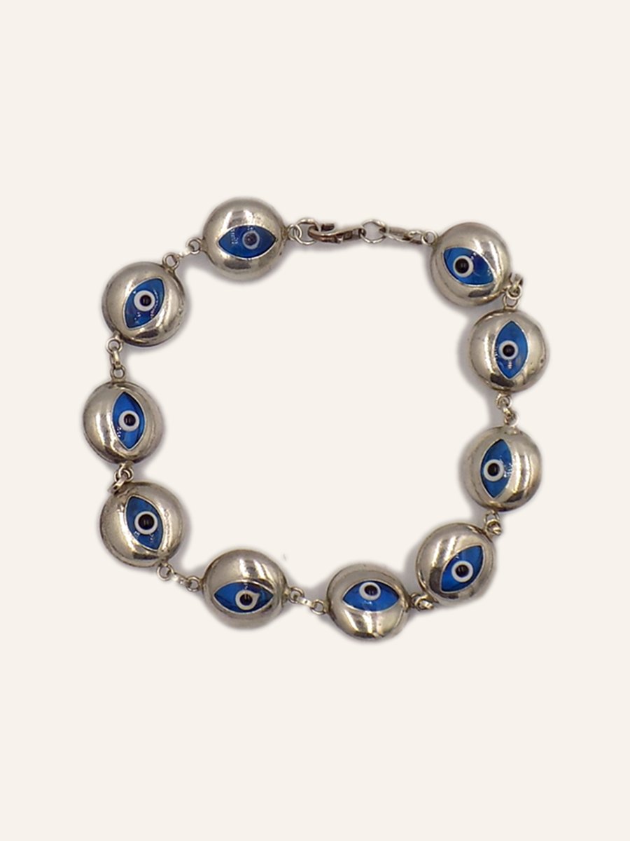 Bracelet with blue eye beads