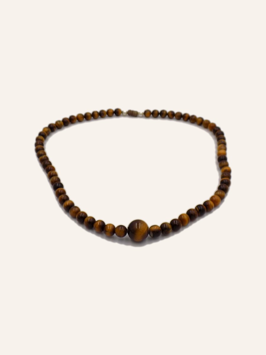 Collier de perles, œil de tigre