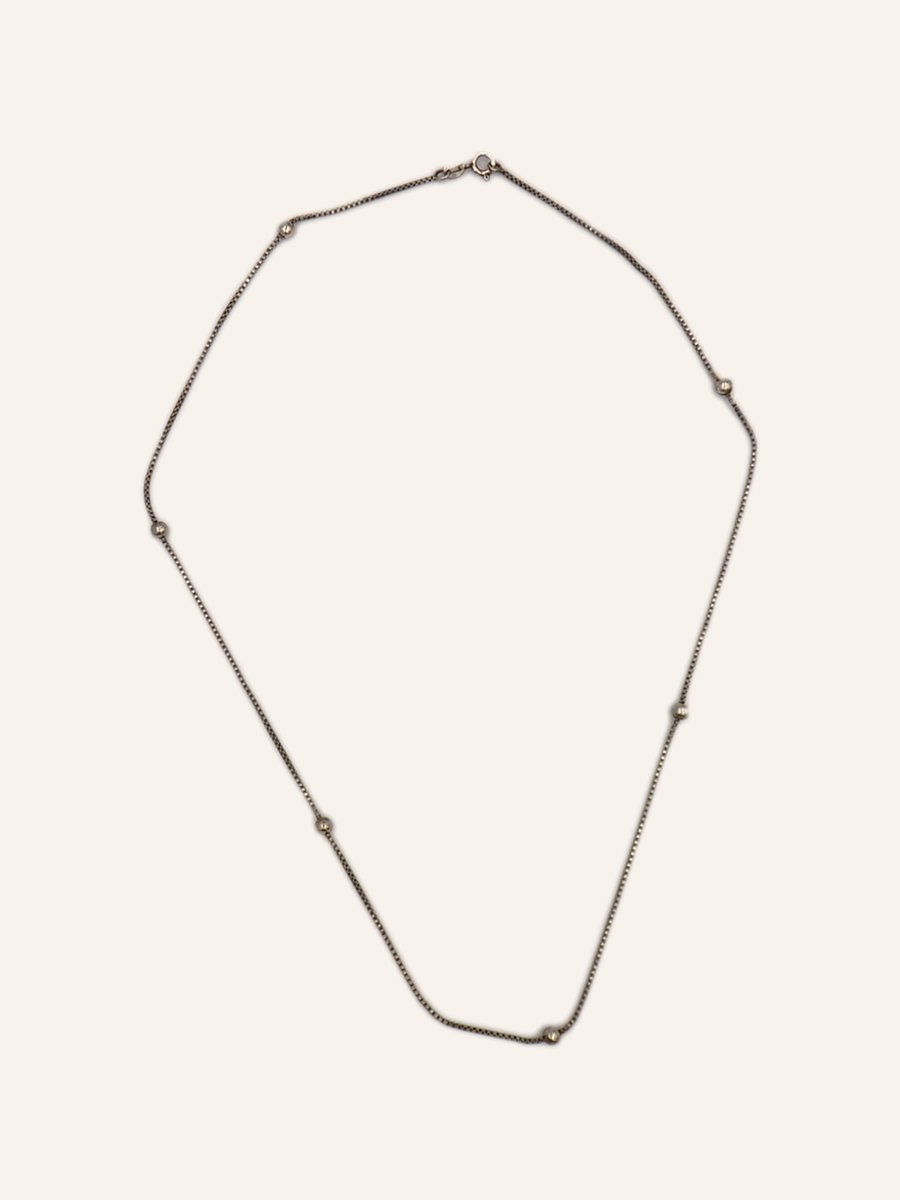 Fine link chain necklace