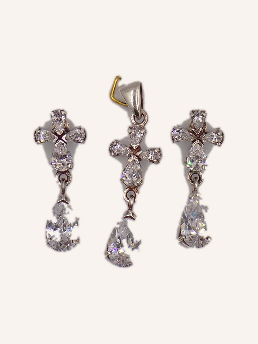 Cross set with cubic zirconia
