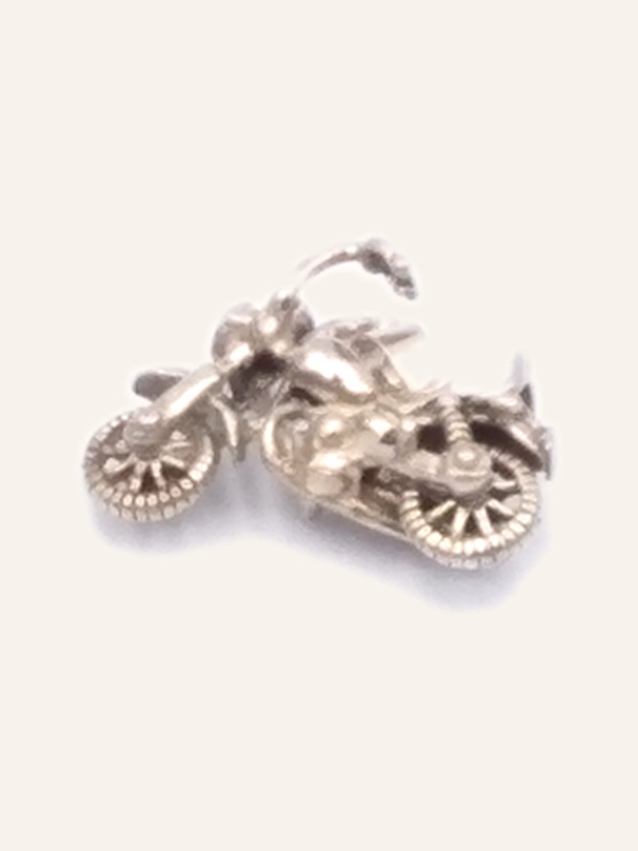 Chased motorcycle pendant