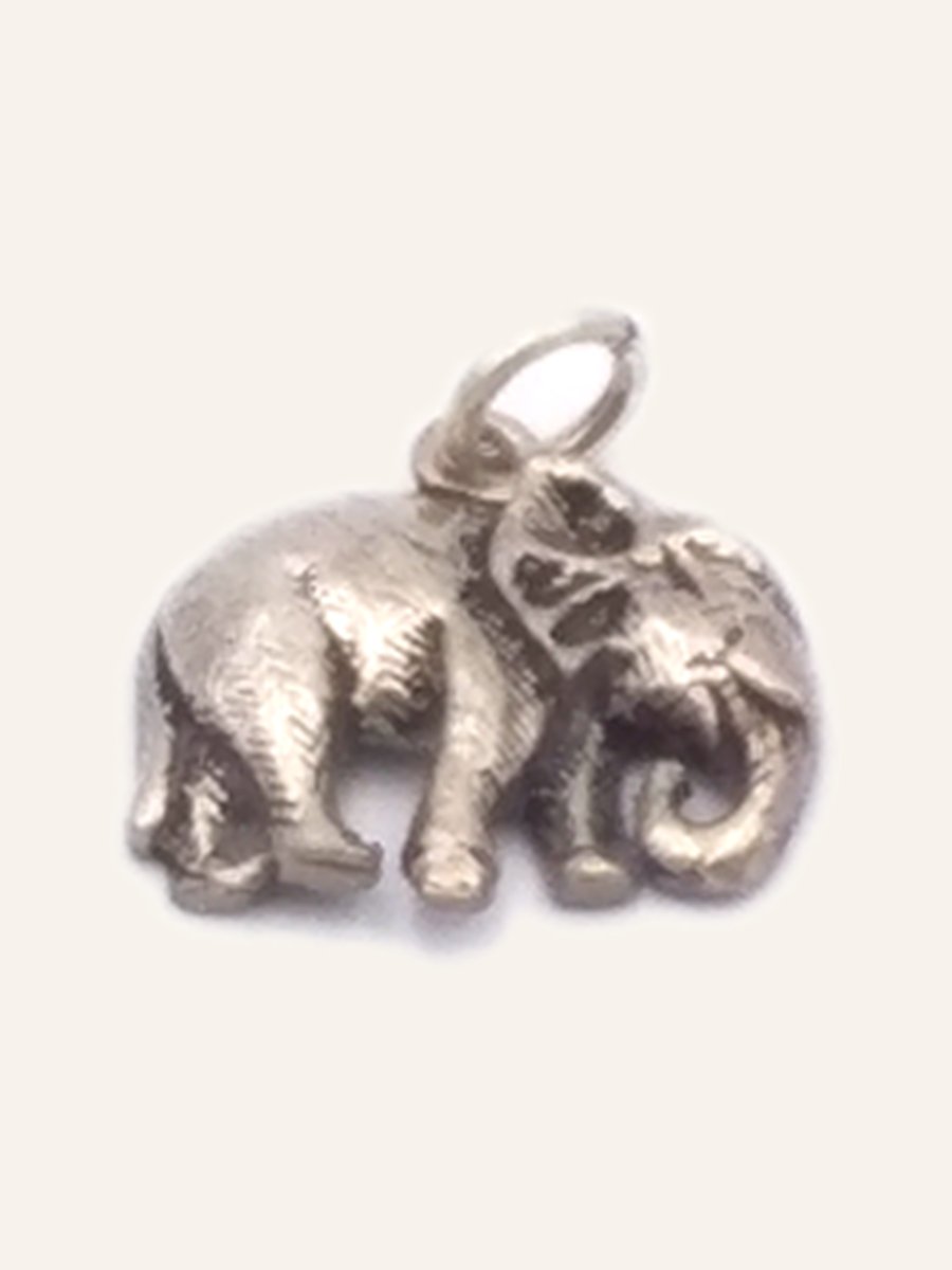 Elephant pendant