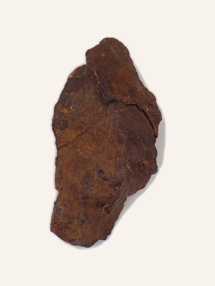 Unclassified meteorite, sharp edge