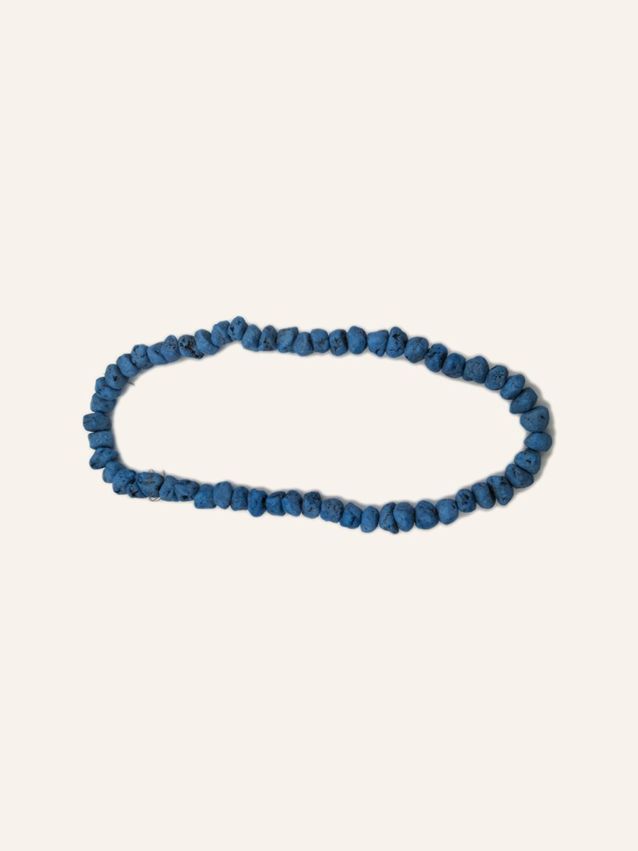 Turquoise bead necklace